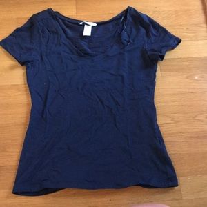 Navy v-neck shirt